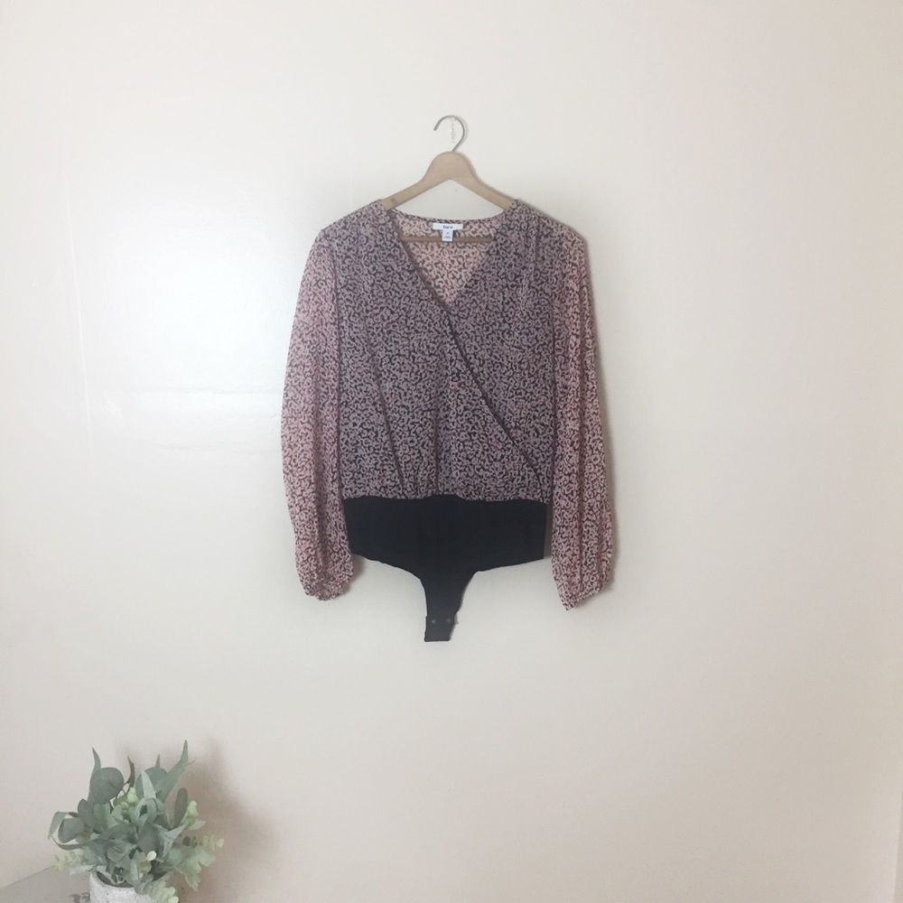 [Bar III] Pink Animal Print Long Sleeve Bodysuit